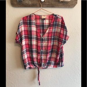 Universal Thread plaid top